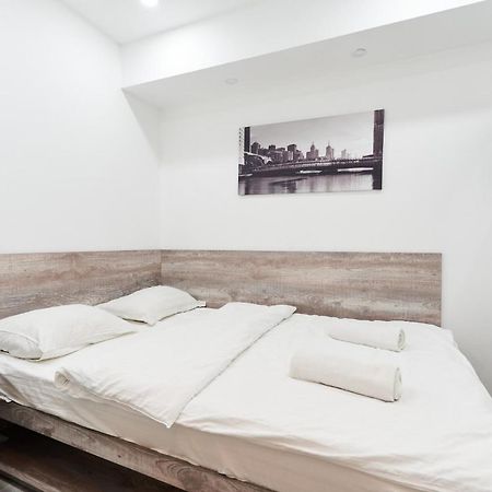 7 Days Hotel Алматы Экстерьер фото