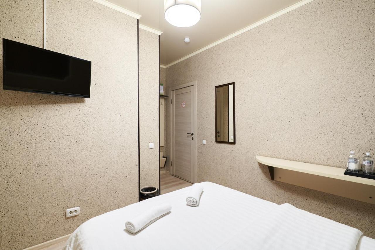 7 Days Hotel Алматы Экстерьер фото